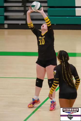 08-20-24-HHS-VB-vs-Middlesboro00013