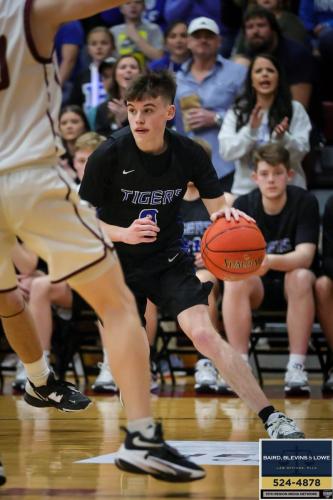 C8E00AF6-1D63-4B49-B0BF-10A4164A471E